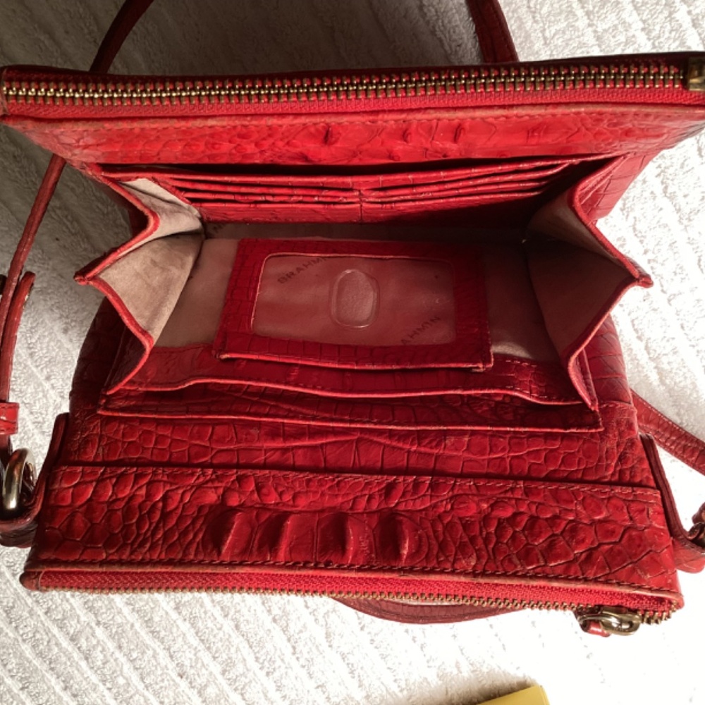 BRAHMIN CROC CROSSBODY BAG - Picture 8 of 9